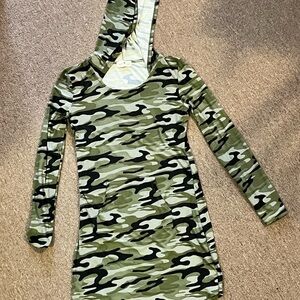 Derek Heart Camouflage Patterned Dress